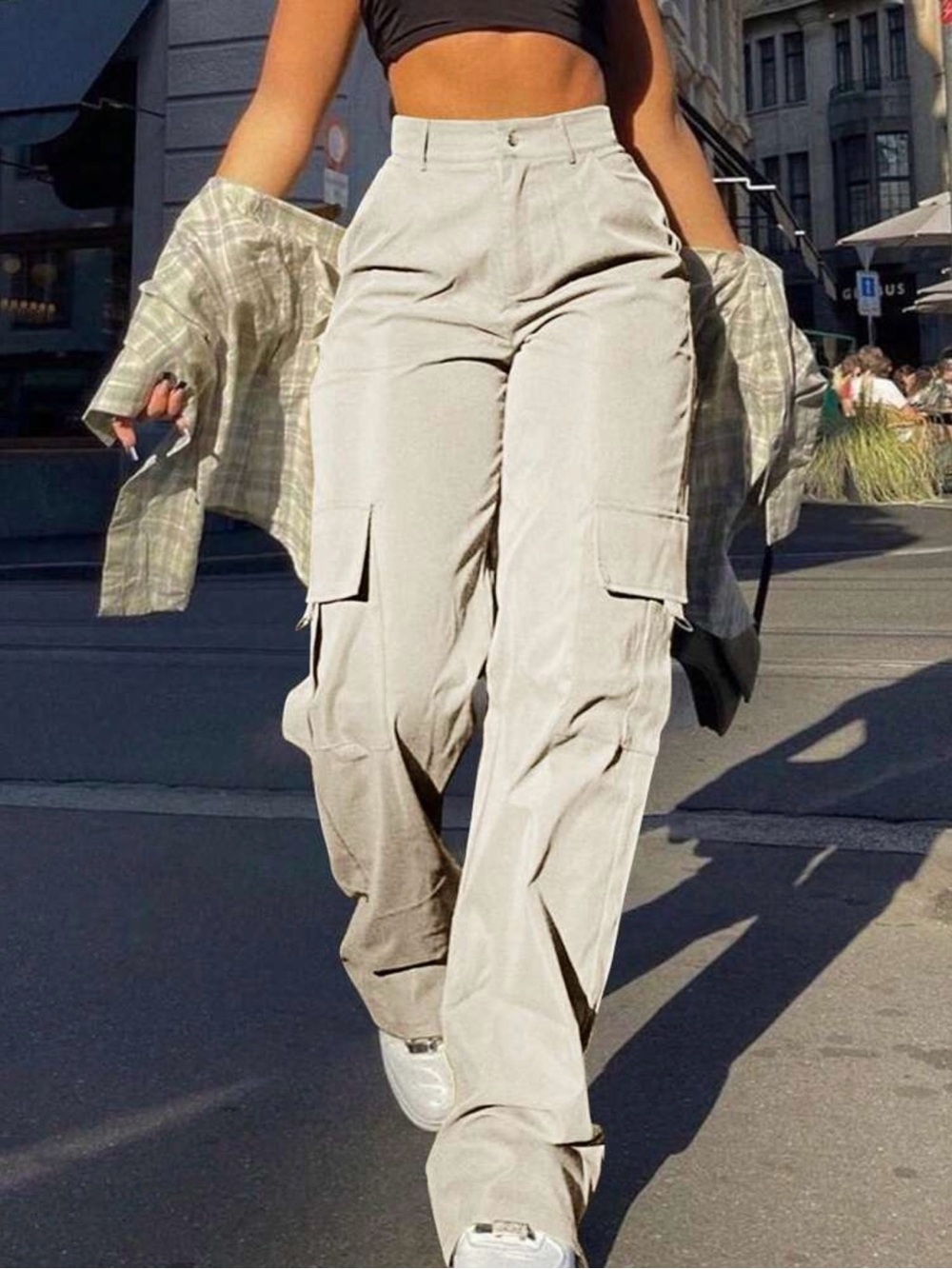 High-Waist Cargo Pants — Apricot